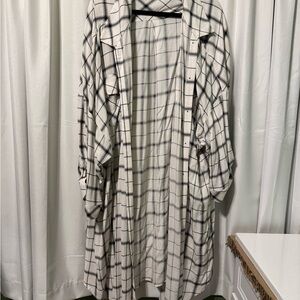 Torrid Black and White Plaid Tunic Flannel